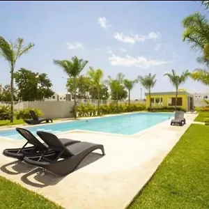 Сasa de vacaciones Many's Beach House, Playa del Carmen