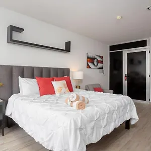 https://alexander-suites.tulum-hotels.net
